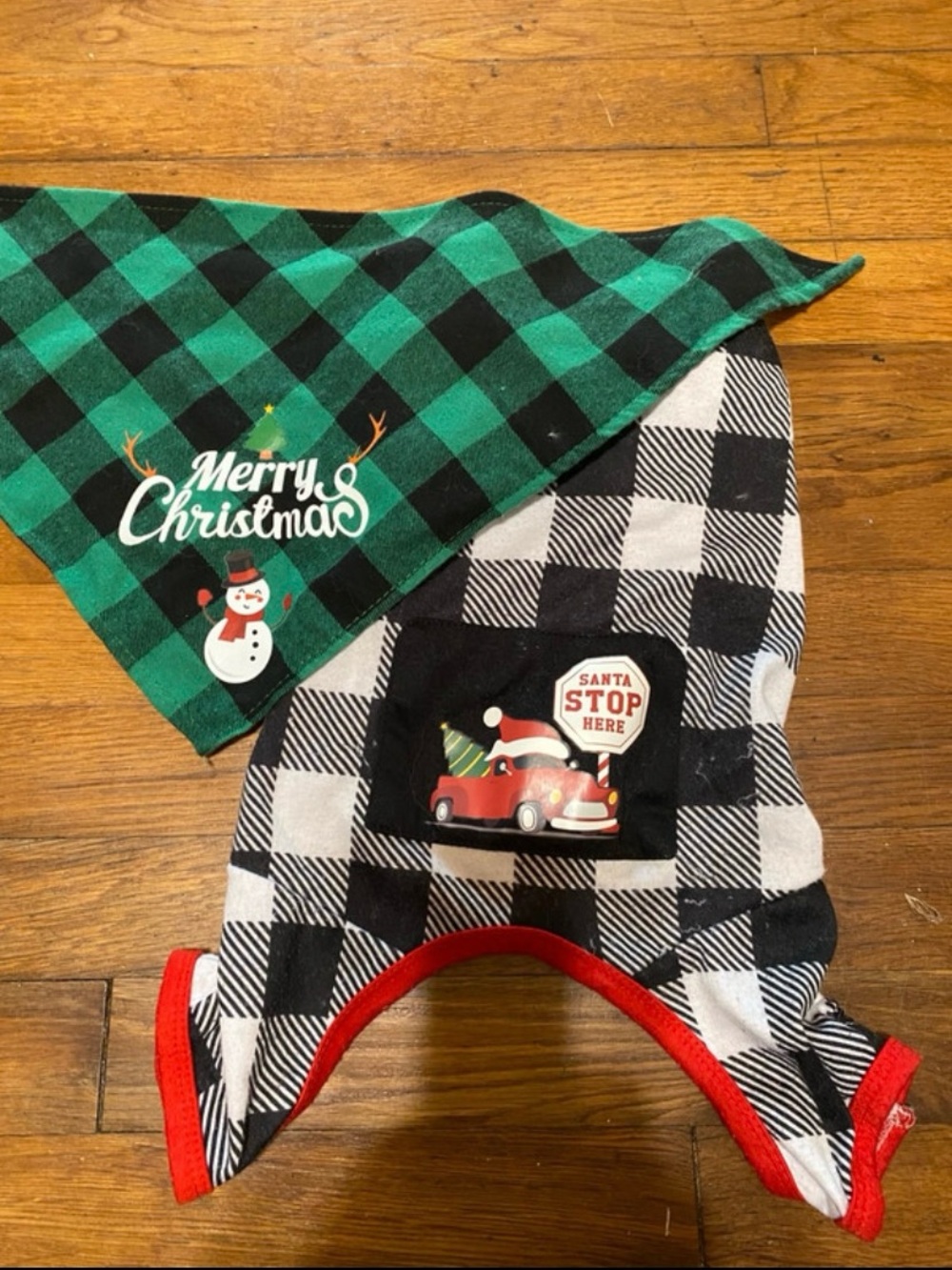 Dog Christmas Buffalo Plaid Holiday Bandana and Hat Set - Green & Black